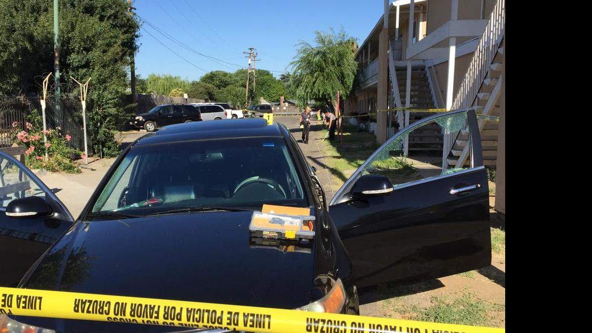 A Modesto man was shot in the shoulder after a robbery attempt at an apartment complex at 620 Paradise Road, Modesto police said.