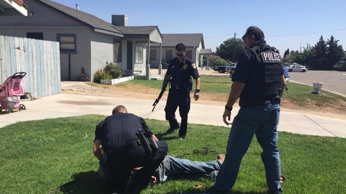
An Oakdale man wanted on felony charges of domestic violence was arrested after a foot chase and standoff in Ripon on Tuesday.

