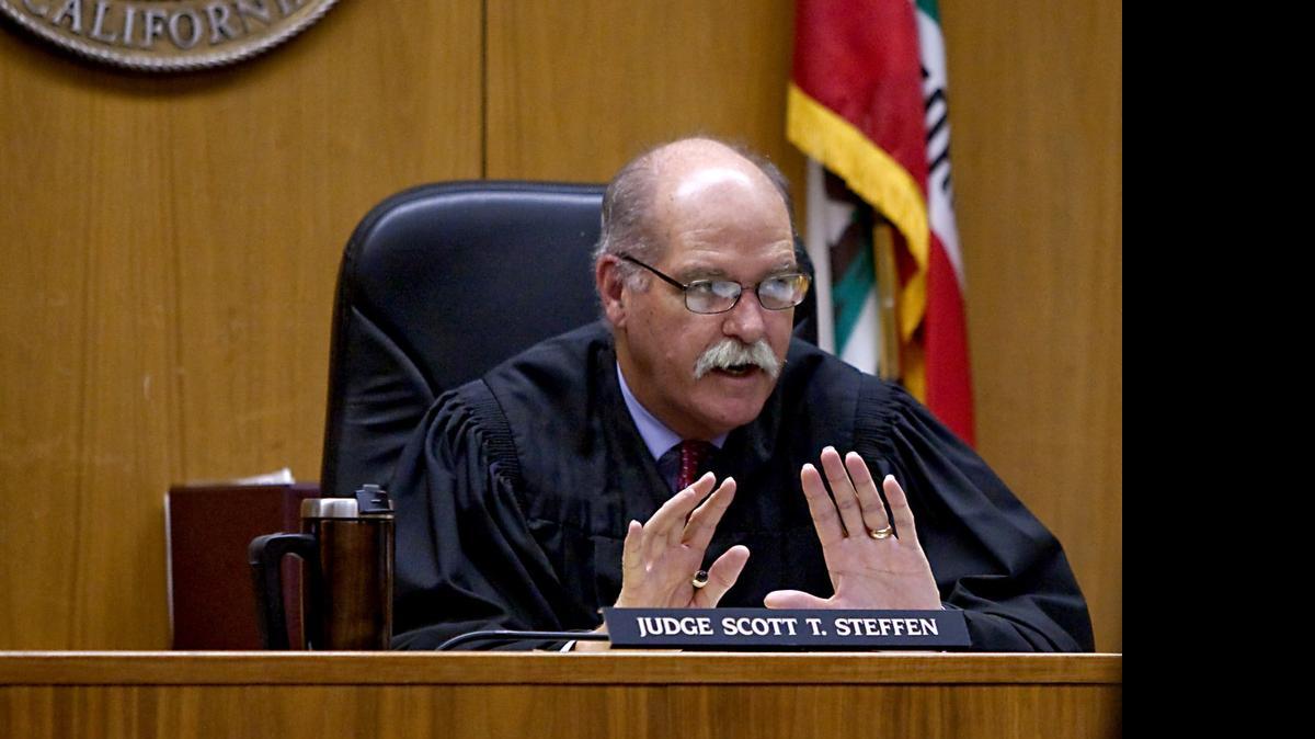 
Attorneys on Monday agreed to a stipulation that kept Stanislaus County Judge Scott Steffen off the witness stand in a contempt-of-court hearing for a chief prosecutor and an investigator.
