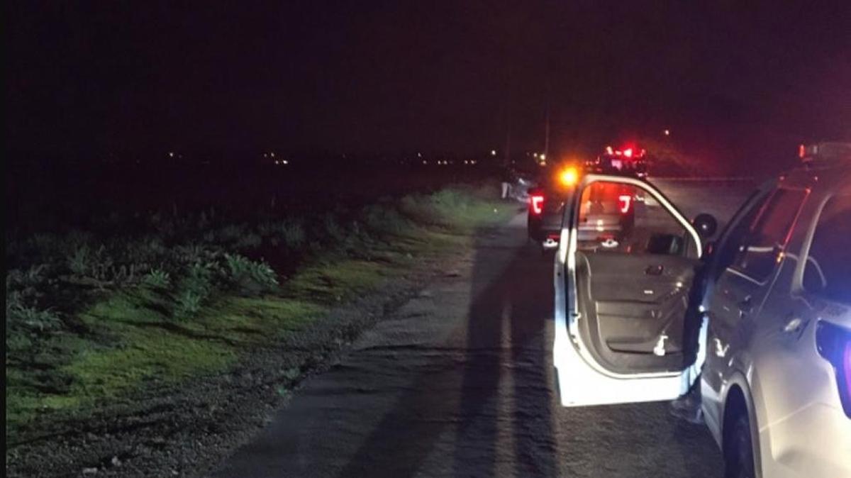 Firefighters who extinguished a vehicle fire Sunday night in the 5600 block of Griffin Road, between Taylor and Keyes roads, discovered a body in the back seat, according to the Stanislaus County Sheriff’s Department.