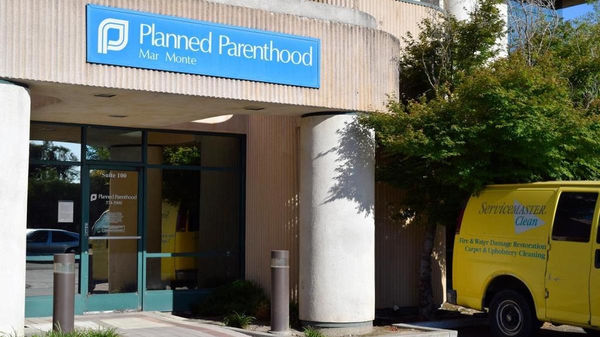 The Modesto Fire and Police departments are investigating a suspicious fire at the Planned Parenthood Modesto Health Center on McHenry Avenue. The fire started shortly before 3:30 a.m. Wednesday, May 25, 2016.