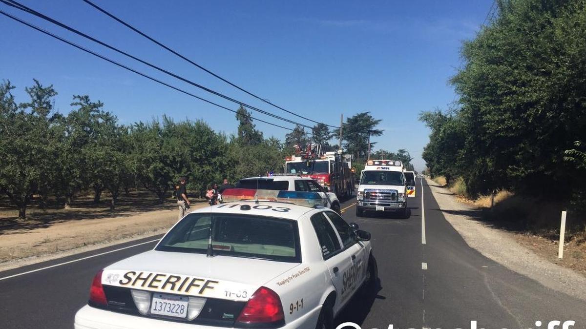 Deputies investigate a shooting in Empire Tuesday morning. June 7, 2016