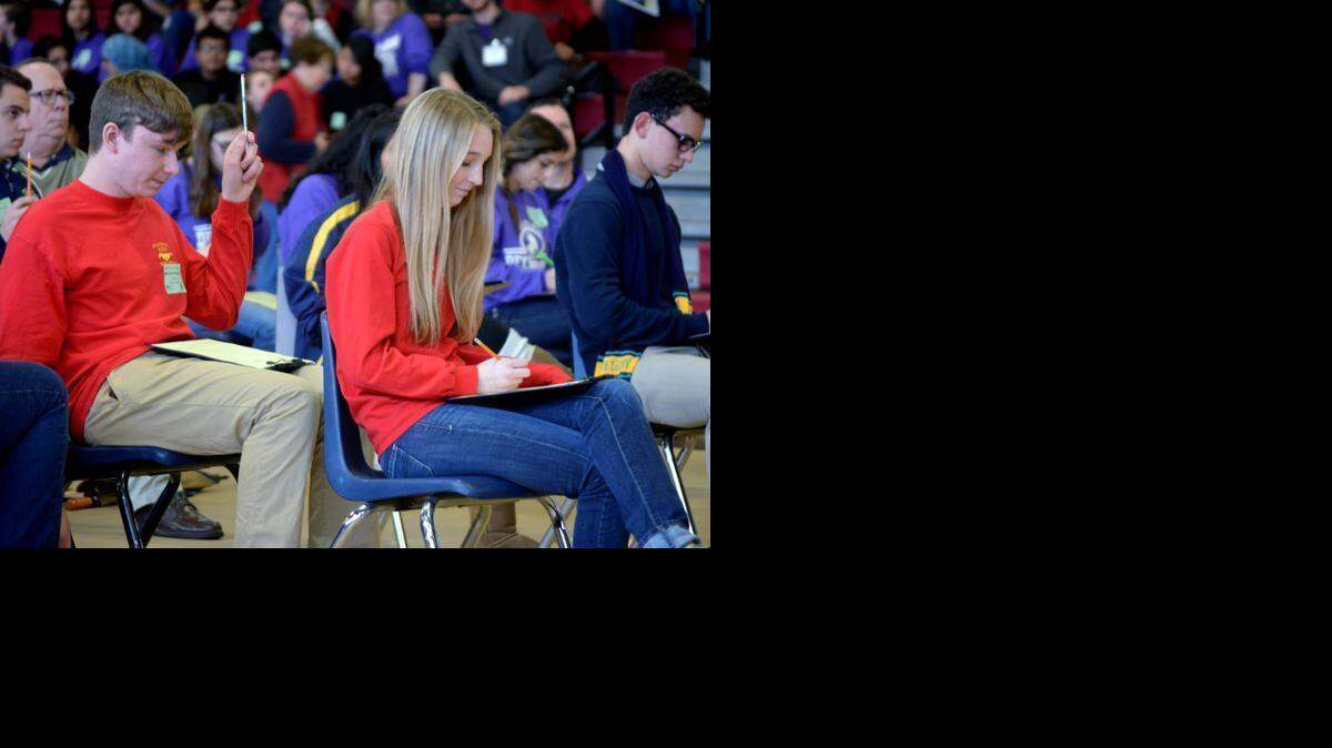 
Oakdale High’s Michael Winders and Taryn Lane look confident during the final round of the Super Quiz during the 2015 Stanislaus County Academic Decathlon on Feb. 7. Winders took school top scorer and Lane got a number of individual honors at the statewide competition in Sacramento. 
