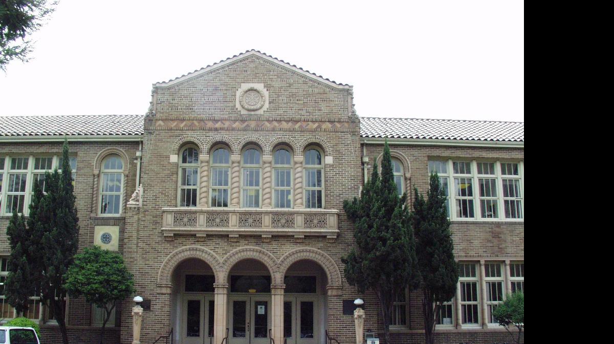 
What was the Turlock High School main building, built in 1927, today holds a community auditorium and Turlock Unified School District offices.
