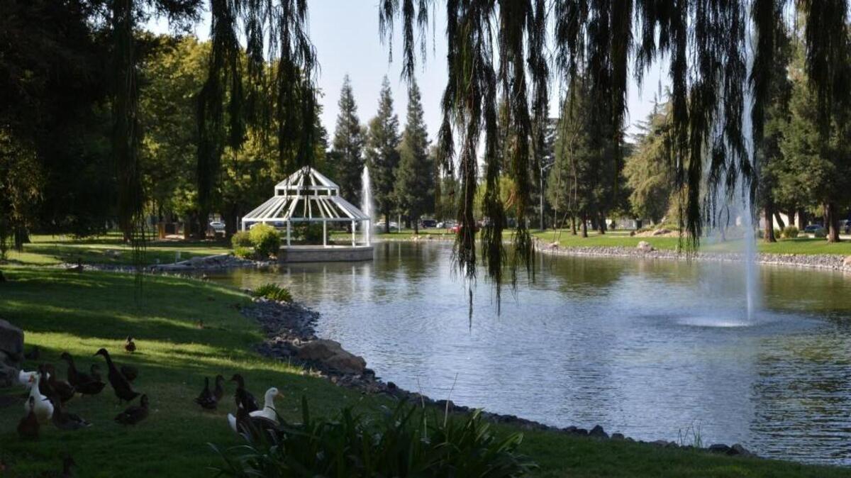 A scenic spot at the Turlock campus of CSU Stanislaus in 2014. A study commissioned by National Public Radio last October ranked the university No. 5 in the nation for the “upward mobility” of its students.