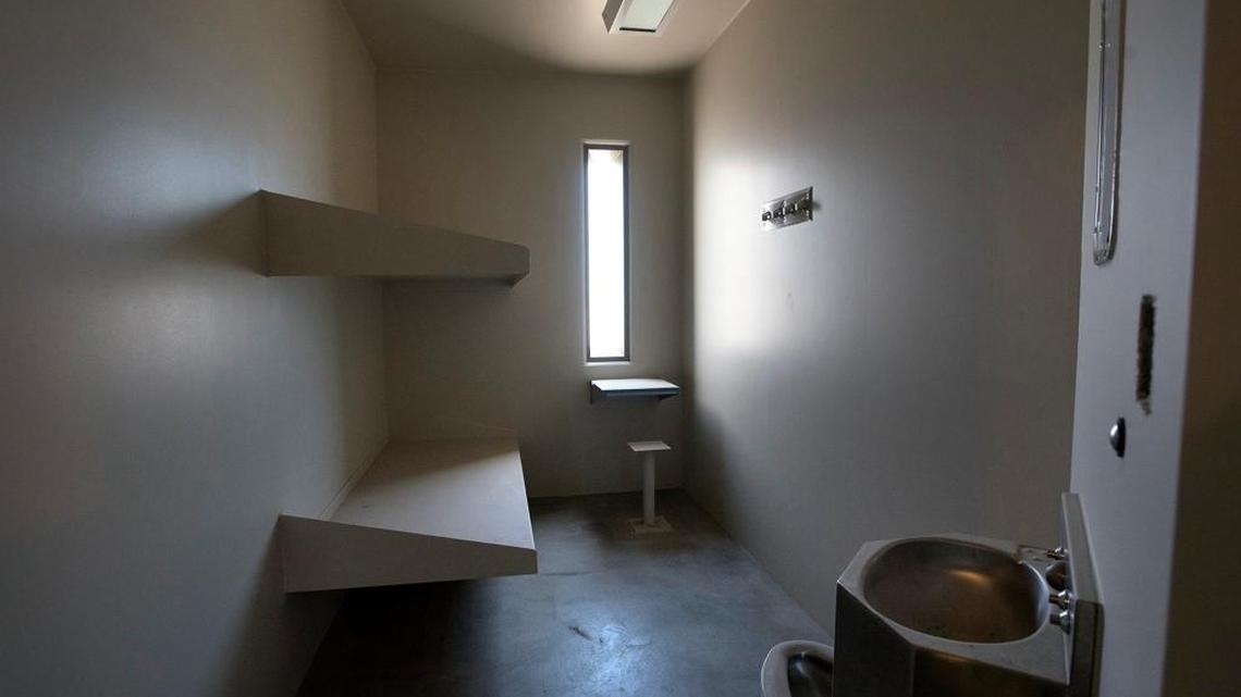 Will state bail on bail? AB 42 would eliminate bucks for bonds as judge decides who stays, goes