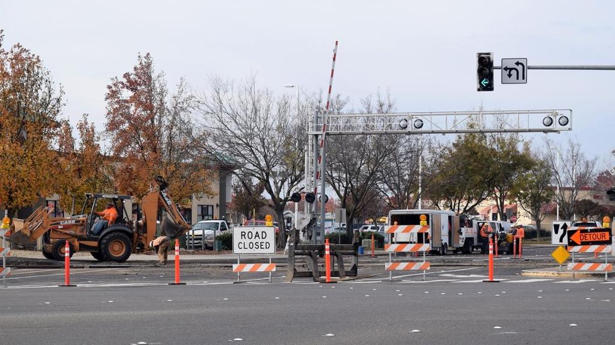 Work began – again – on the railroad tracks at Monte Vista Avenue and Golden State Boulevard in Turlock, Calif., on Tuesday, Dec. 13, 2016. The intersection is expected to be closed through Thursday, Dec. 15th.