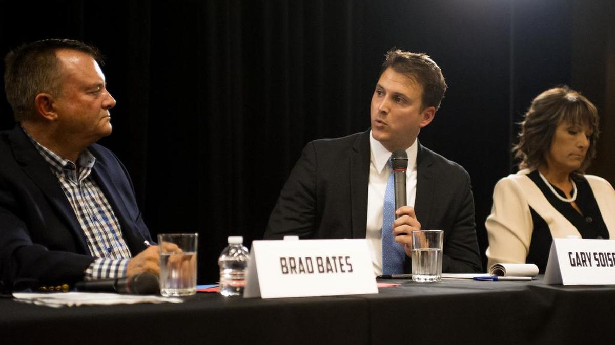 Current Mayor of Turlock, Gary Soiseth, faces candidate Brad Bates while answering a question during the Turlock Mayoral Candidate Forum on Thursday, September 20, 2018, at the Carnegie Arts Center in downtown Turlock.