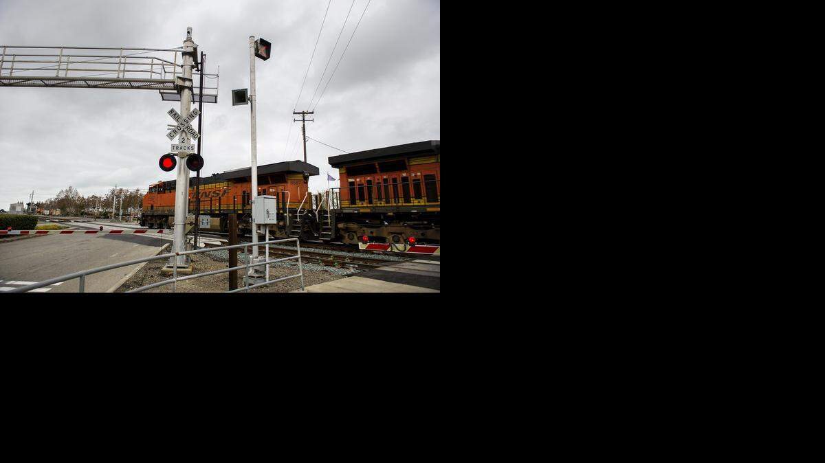 Escalon installed several wayside horn systems, including this one at McHenry Avenue and Highway 120. Wayside horns automatically sound when a train nears, directing the sound at traffic.