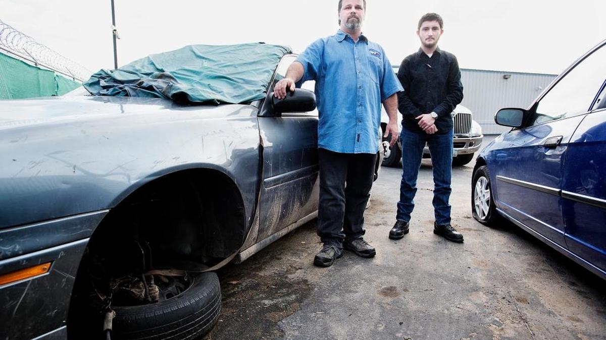 Anderson’s Towing Vice President Duane Thompson, left, and Billy Myers of Myers Towing say new Modesto city fees will put the financial burden of unclaimed vehicles on them.