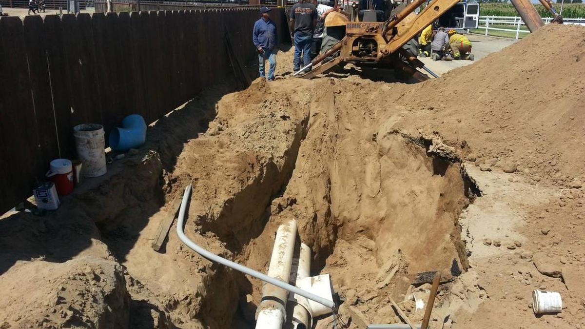 
Three men were rescued by firefighters from a collapsed ditch in Hickman on Monday morning, according to the Stanislaus Consolidated Fire Protection District. 
