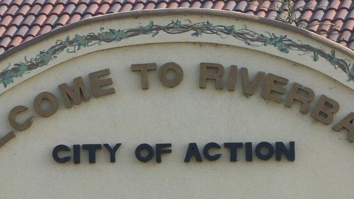 The Stanislaus Local Agency Formation Commission wants Riverbank to try mending fences with Modesto and with the Stanislaus Consolidated Fire District, and to think about seeking a little less growth, before returning to the agency on July 27 with Riverbank’s growth plan.