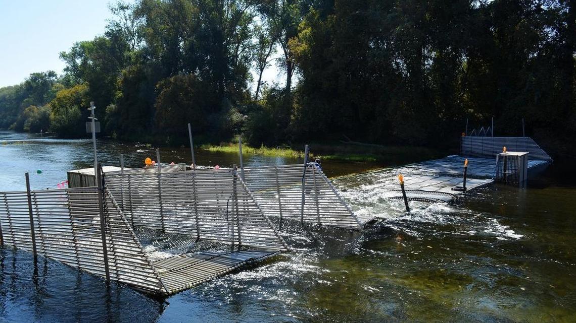 One of FishBio’s salmon-counting weirs on the Stanislaus River.