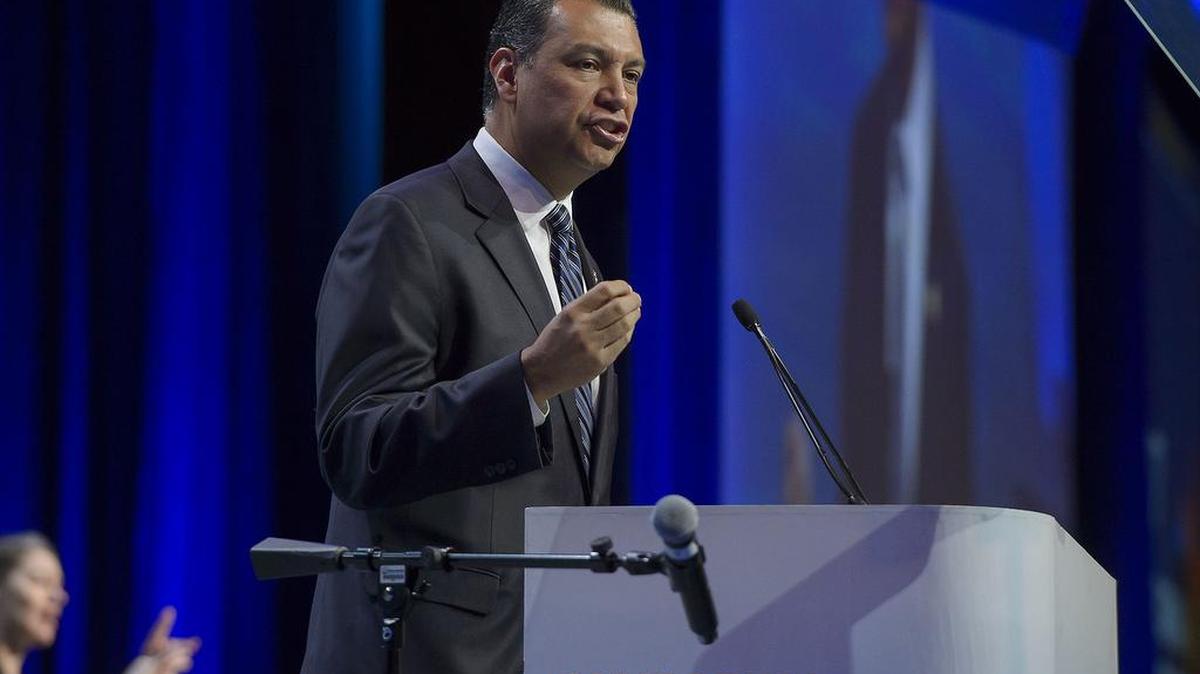 California Secretary of State Alex Padilla has done exactly what he promised in 2014 – improved voting machinery, increased registration and boosted turnout. He should be reelected.