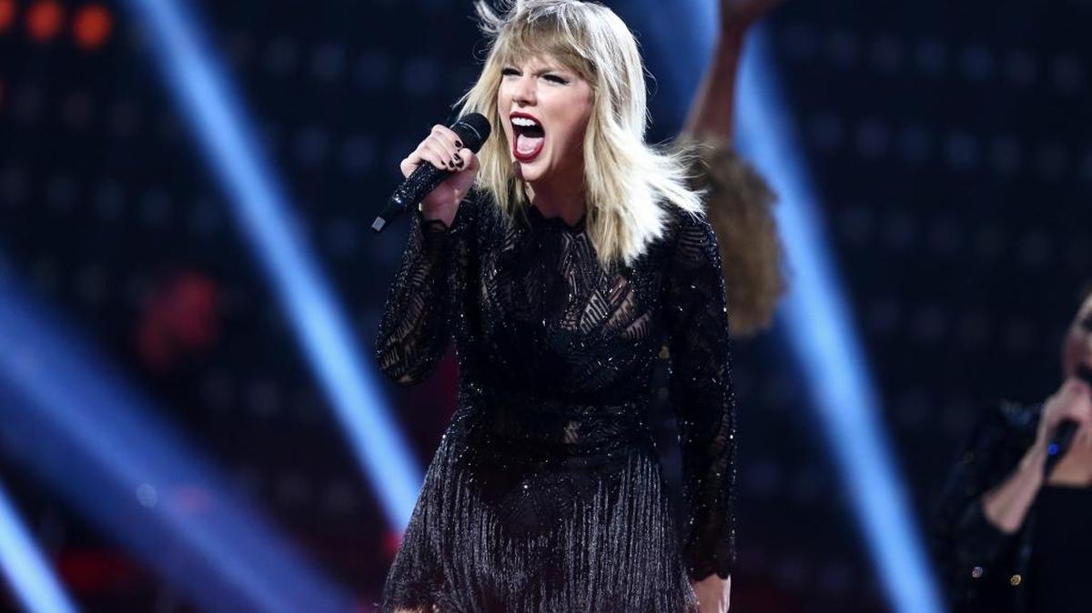 Singer Taylor Swift became a hero of the non-means-no movement when by suing the man who groped her then sued her after her complaint cost him his job.