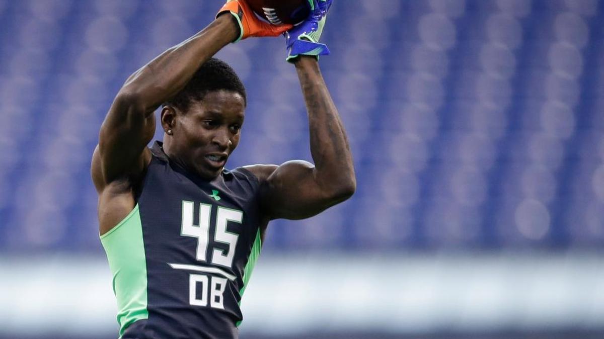 LSU defensive back Rashard Robinson runs a drill at the NFL scouting combine on Thursday, March 3, 2016, in Indianapolis.
