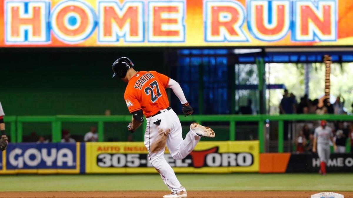 Giancarlo Stanton of the Marlins will face off against Robinson Cano of the Mariners on Monday.