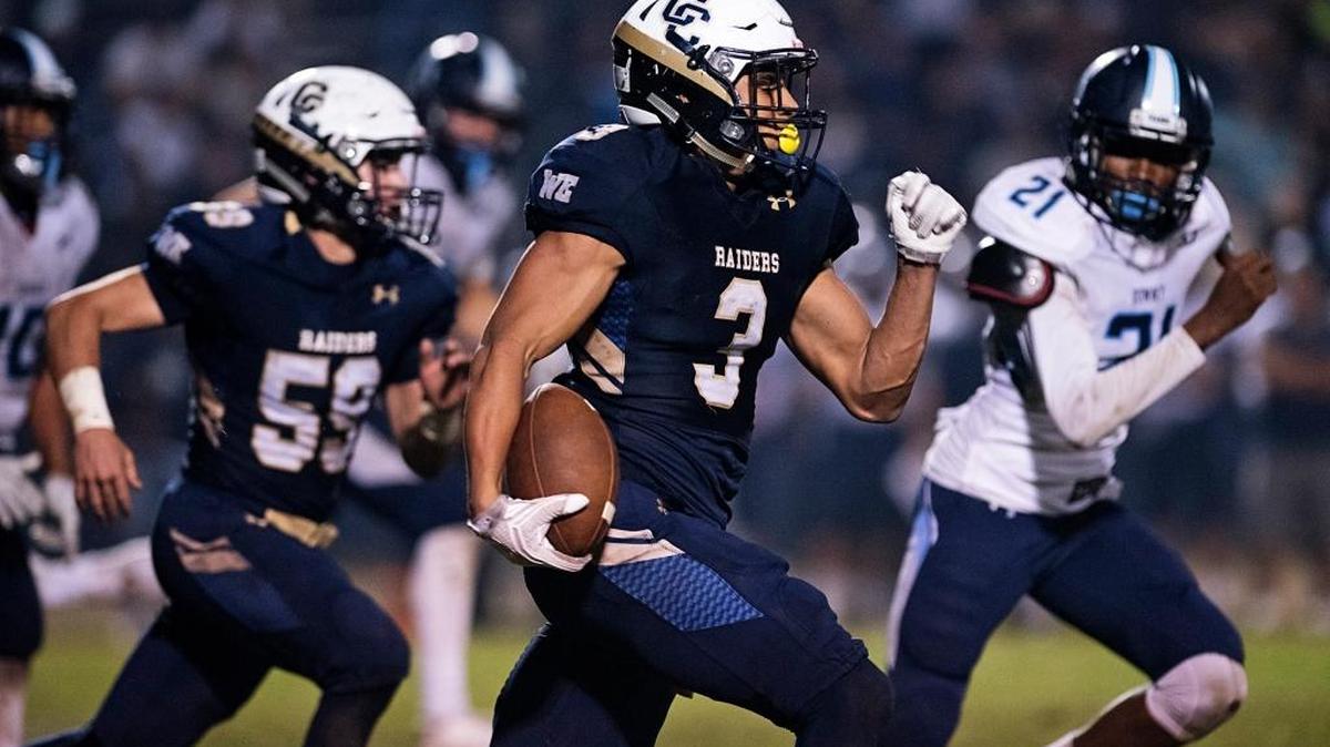 Central Catholic running back Dauson Booker (3) is set for a breakout senior season. Booker is No. 11 on The Bee’s list of top-50 returning players.