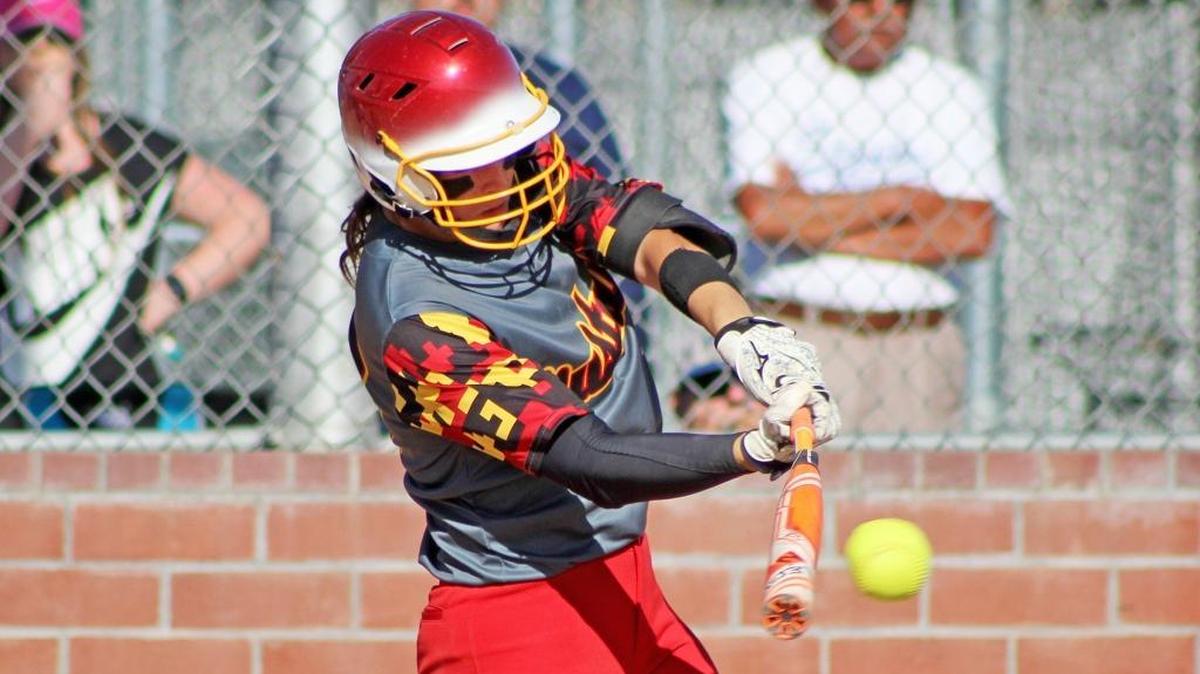 Oakdale’s Grace Green singles to start the third inning during a Valley Oak League contest against Sierra in 2016.
