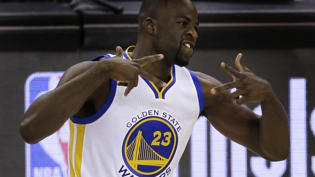 Golden State’s Draymond Green celebrates a first-half basket in the Warriors’ Game 5 victory over Houston on Wednesday, April 27, 2016 in Oakland.