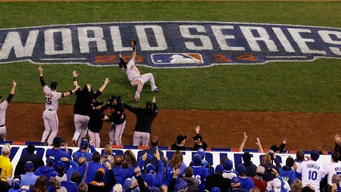 2017 schedules released for Giants, A’s