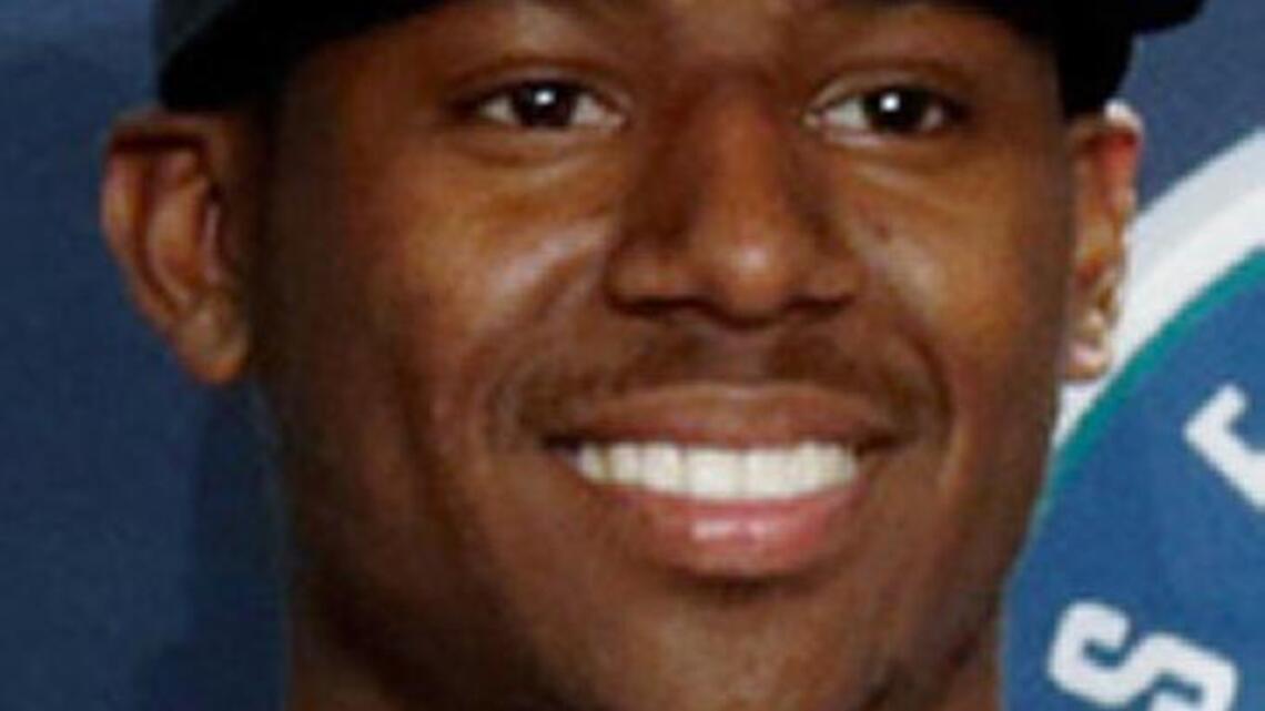 Nuts stay hot at the plate and take Game 1 of Cal League finals