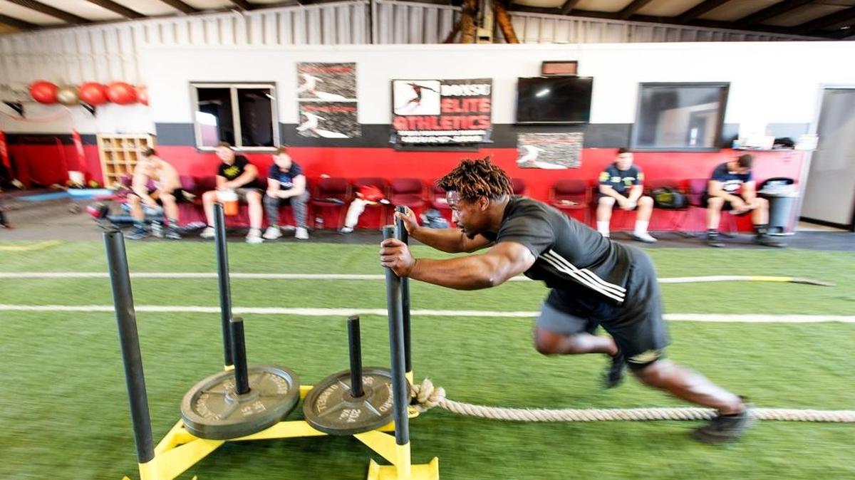 Former Central Valley star Ja'Quan Gardner works out at Bonsu Elite Athletics in Ceres, Calif., on Friday, April 20, 2018. Gardner graduated from Humbolt State and is hoping to be selected in the NFL draft.